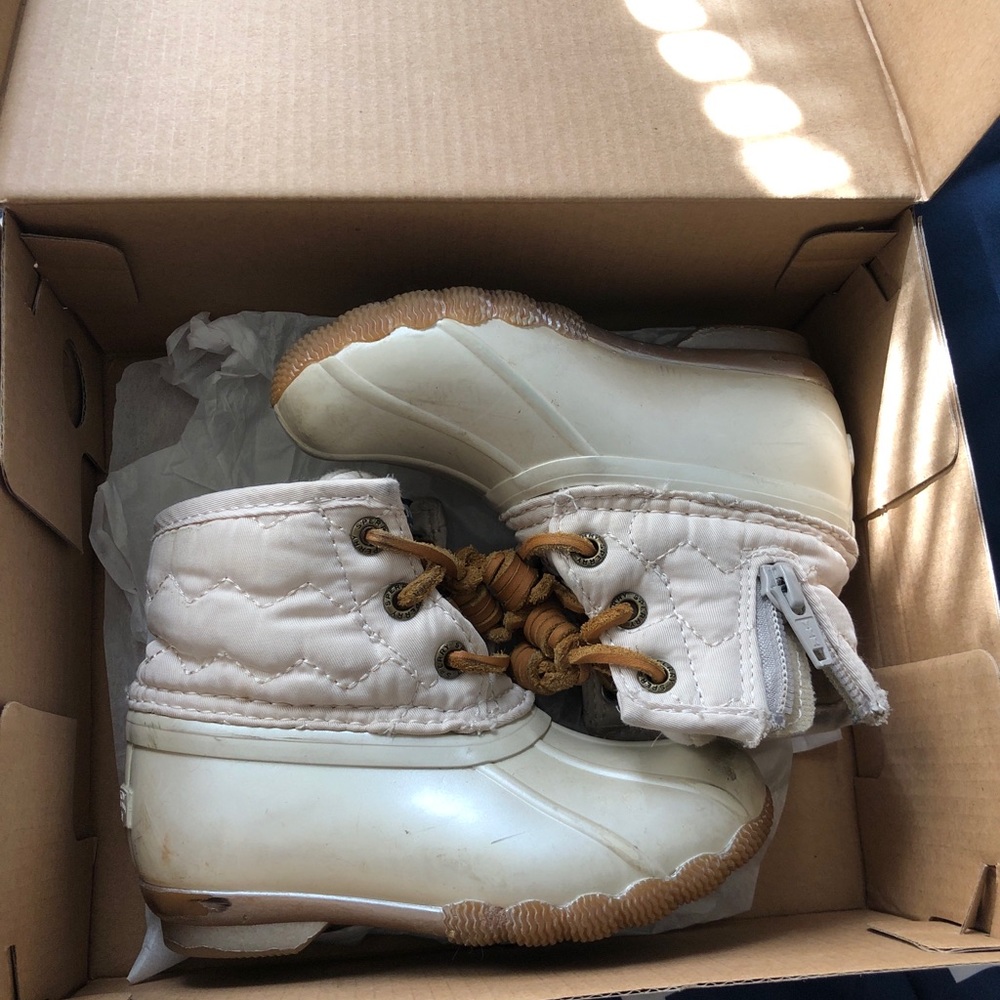 Sperry duck boots